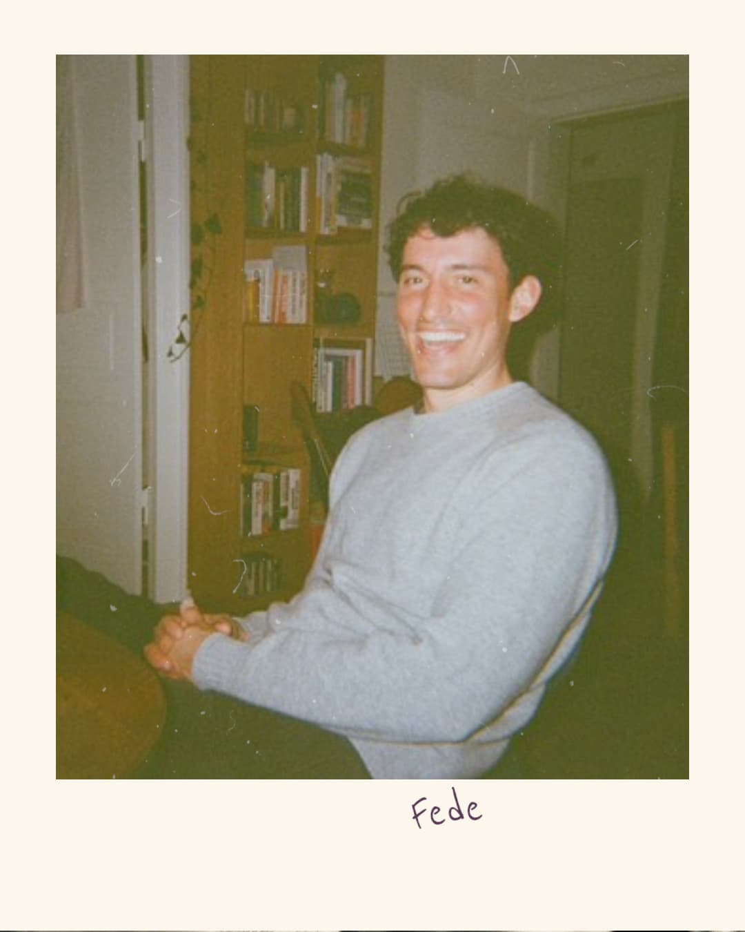 Fede – Guitarist and Host at Sing Circle Munich Karaoke